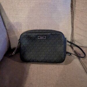 michael kors pocketbook